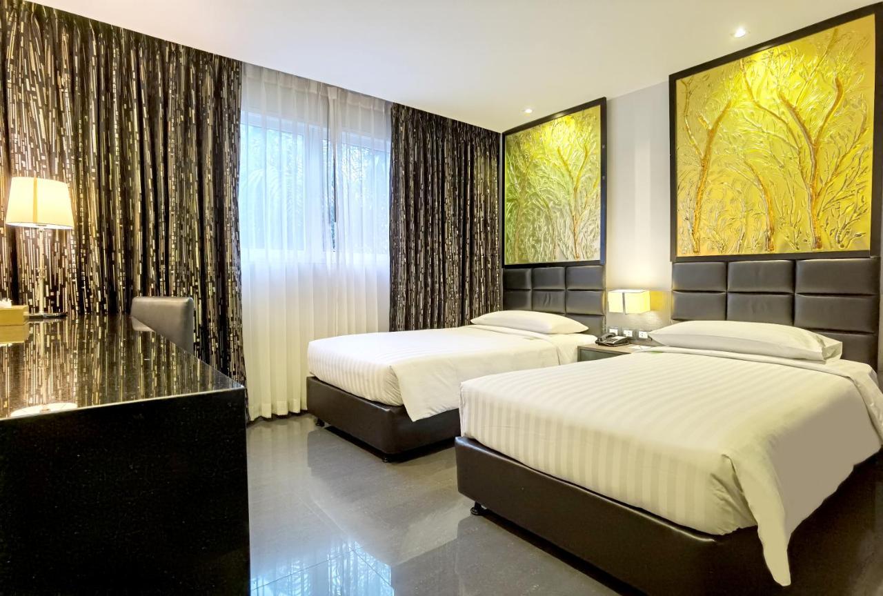 Nova Express Pattaya Hotel Exterior photo
