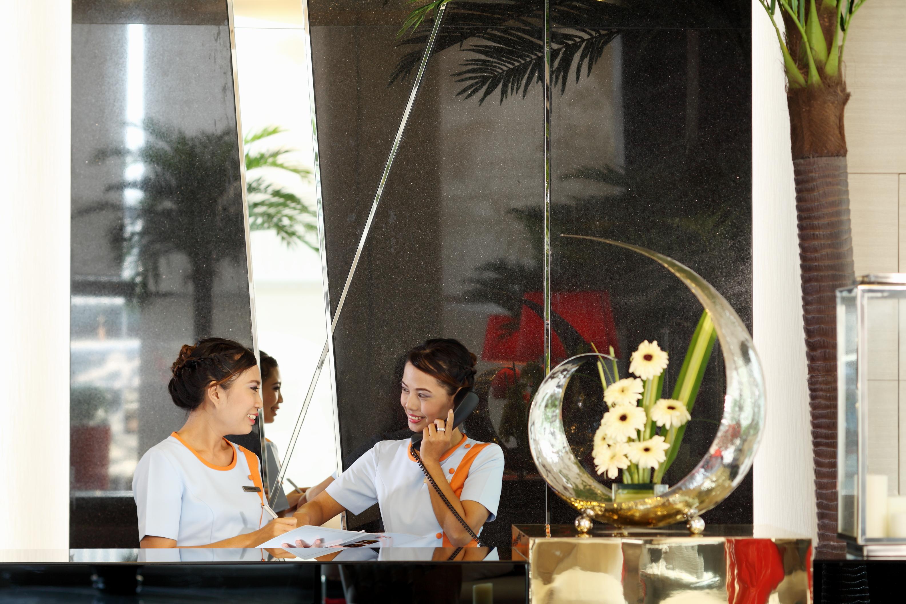 Nova Express Pattaya Hotel Exterior photo
