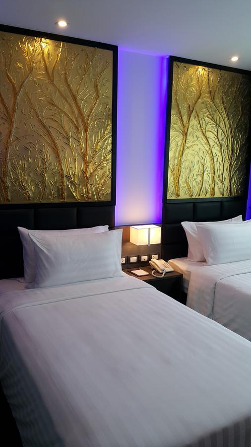 Nova Express Pattaya Hotel Exterior photo